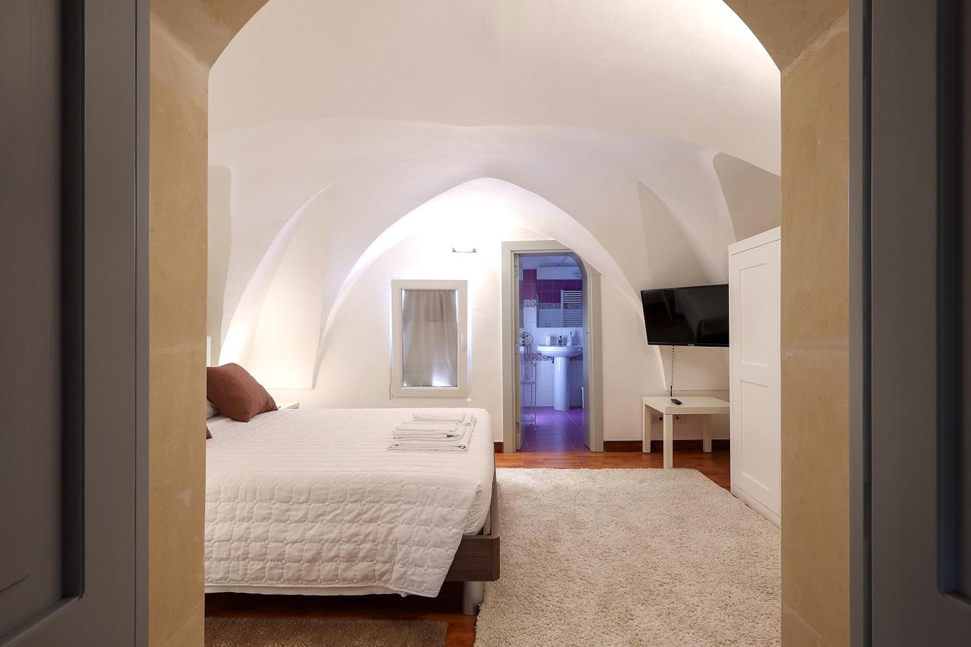 Goodstay La Suite 10 - Rooms - Lecce Ngoại thất bức ảnh